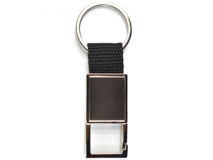 Chaveiro inox com detalhe em tecido e argola