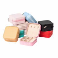 Porta Joias Personalizado de Couro Sintético X1622B Porta Joias Personalizado de Couro Sintético X1622B - Confira aqui o melhor preço! | A7 Brindes