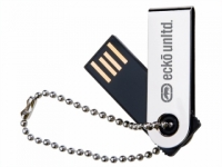 Pen drive de metal com corrente. Capacidade: 16GB