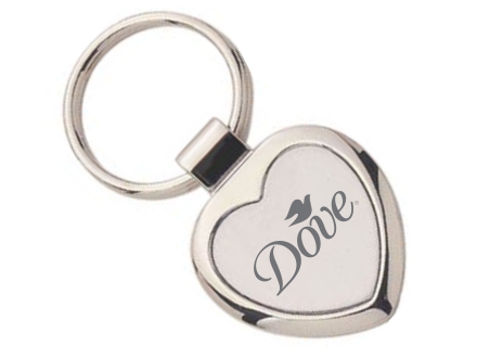 Chaveiro personalizado de metal no formato de cora��o