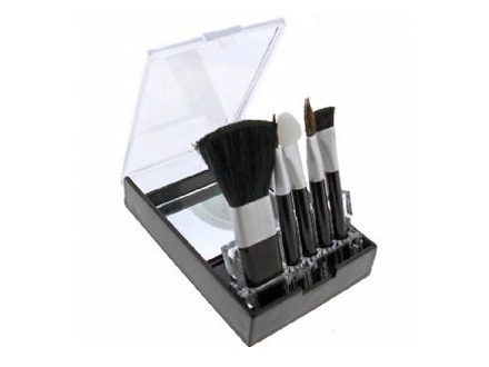 Kit Maquiagem promocional com 5 pinc�is