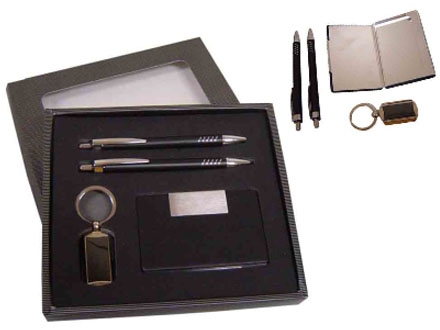 Kit Caneta, Chaveiro, Lapiseira, Porta Cartão para Brindes. Confira Aqui.