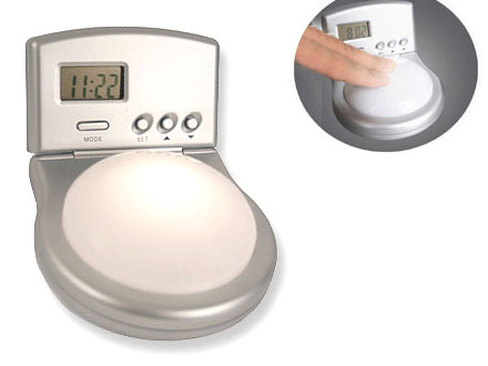 Lumin�ria para brindes com rel�gio digital, temperatura e alarme. bateria inclusa